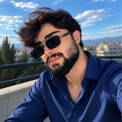 Esmail_aziz