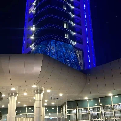 Adamhiwa