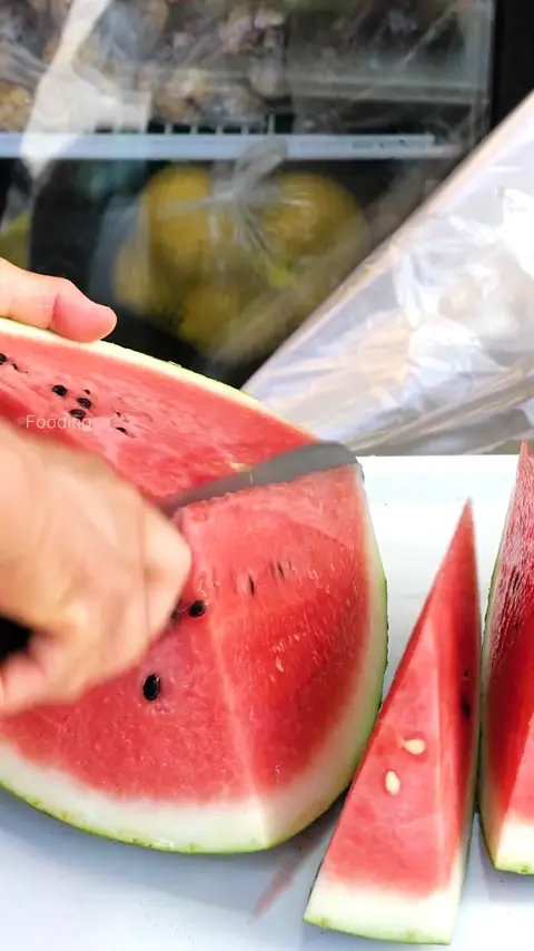 Amazing Watermelon Cutting Skills in Namdaemun Market - Korean Street Food