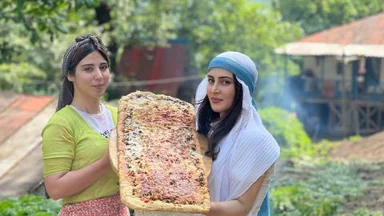 لێنانی پیدە گۆشتی تورکی بەبێ فڕن لە چیاکان