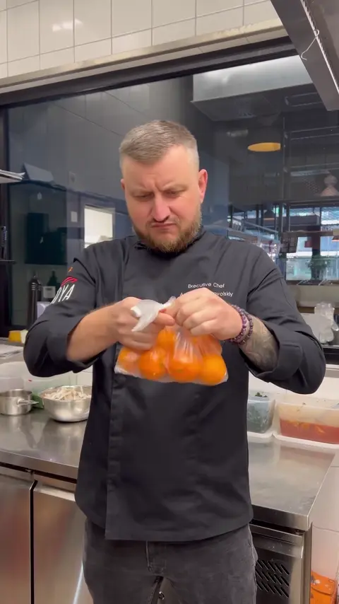 Lifehack with a bag.