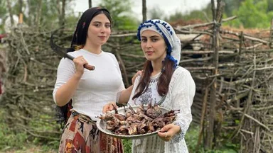 ڕەچەتەی ئاسان و بەتام بۆ شەلاقەی فیسەنجان