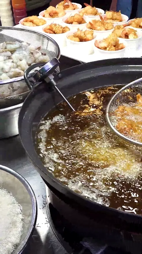 The Famous Coconut Shrimp in Myeongdong - Korean Street Food