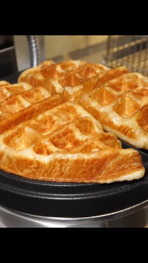 croissant waffles with sweet toppings _ korean street food #[13]