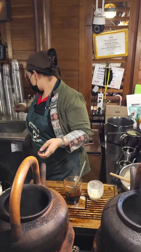 Must Try!! Amazing Grass Jelly Coffee  - Thai Street Food