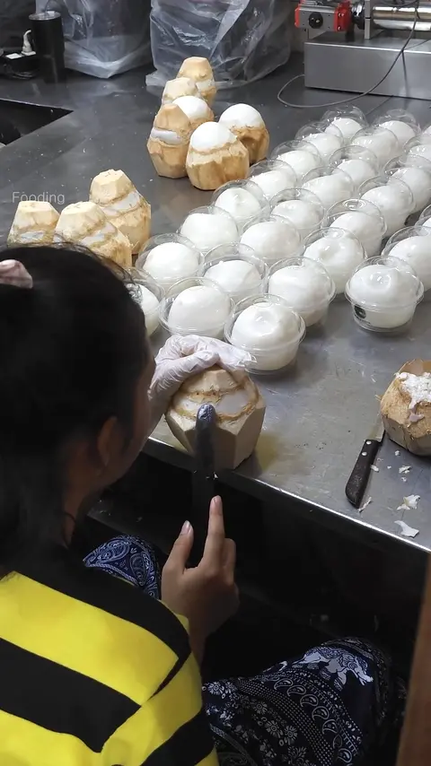 Amazing Process of Extracting Only the White Coconut Balls - Thai Street Food