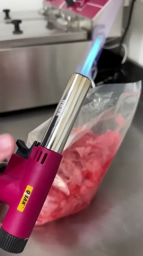 Sealing a Bag with a Knife and Lighter – Does It Work_ ??️