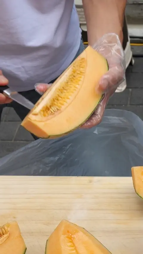 Amazing Melon Cutting Skill _ Korean Street Food