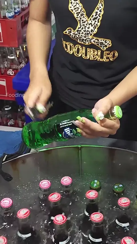 Amazing Supercooled Cola Slush - Thai Street Food