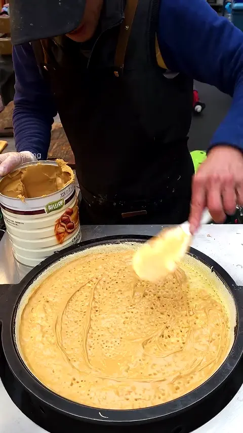 Must Try! Amazing Crispy Sweet Peanut Butter Pancakes - Taiwanese Street Food