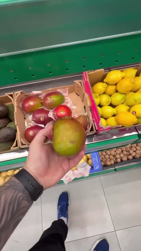 Amazing lifehack with mango ???