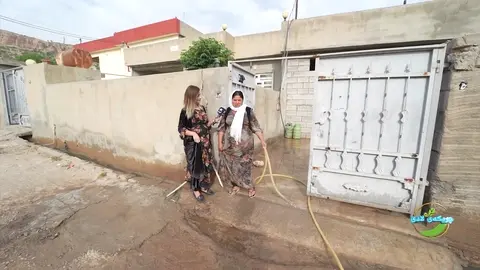 هه‌ خواردنێك ئاماده‌ بكه‌م بۆ هه‌وگیانه‌كانم ده‌نێرم