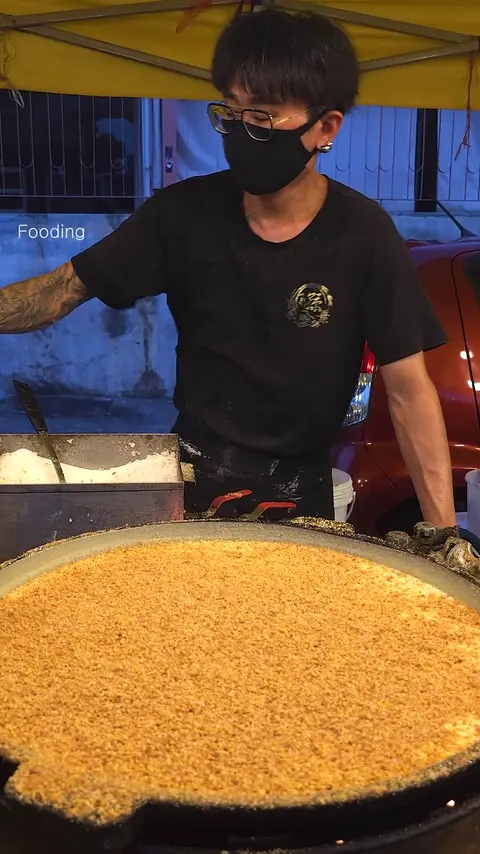 Amazing Giant Peanut Pancakes- Malaysian Street Food