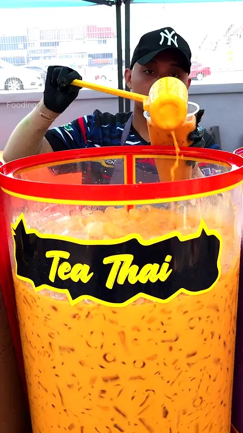 Must Try! Amazing Rainbow Juice from Young Guys with Great Smiles - Malaysian Street Food
