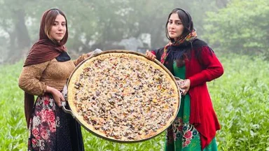 پیتزای سیری زەبەلاح و گۆشتی گژوگیا لە گوندەکە لێنراوە