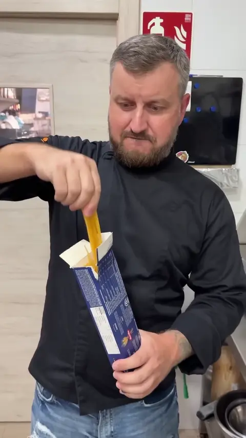 Microwave Pasta Hack – Quick and Easy! ?✨