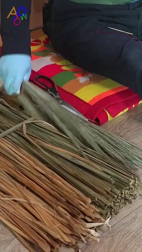 Process of Making Reed Brooms With 45 Years of Artisan Tradition #allprocessofworld