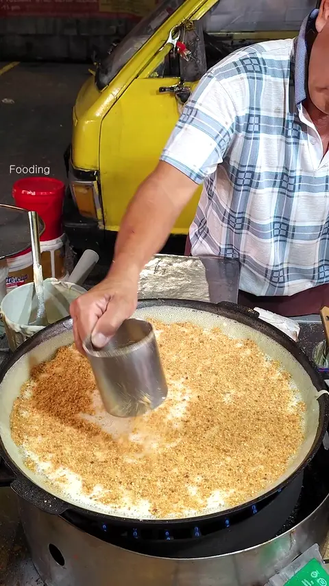 Must Try! Amazing Crispy Peanut Corn Pancake - Malaysian Street Food