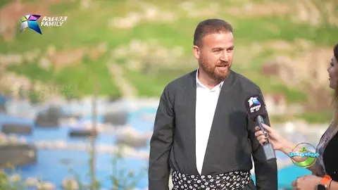 موختاری گوندی كونه‌فلوسه‌ سه‌ره‌رای گه‌نجه‌،  ته‌نها موختاری سێ ماڵیشه‌.