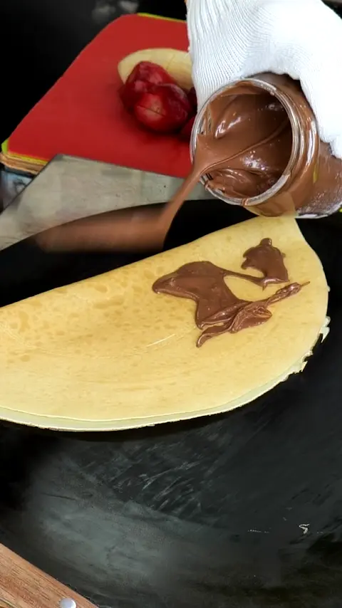 Amazing Grandpa's Crepe in Korea - Korean Street Food
