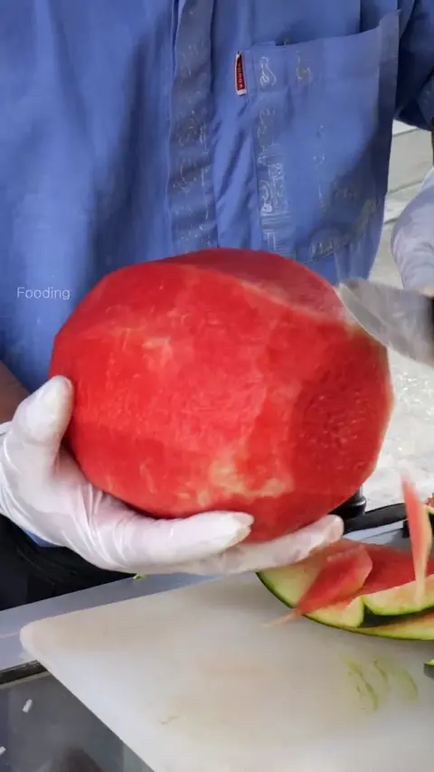 Street Fruit Cart's Watermelon Cutting Skills - Thai Street Food