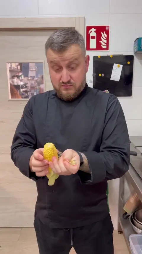 Epic Microwave Corn Cooking Experiment! ??