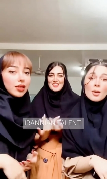 Beautiful Student Performance _ اجرای زیبای دانشجویی _ #دابسمش #دانشجو