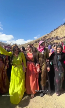 نوروز زیبای روستای هشمیز کوردستان  #halparke #newroz #dance