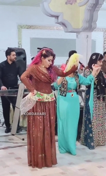 Best Kurdish wedding dance #halparke