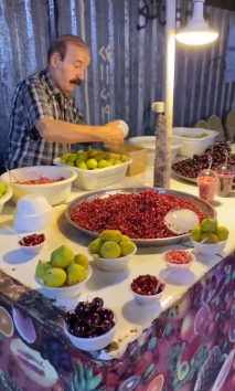 حەیفە بڕۆیت بۆ سەهۆڵەکە و گێلاس و هەنجیر و هەنار نەخۆیت