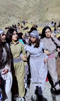 مراسم نوروز روستای درویشان ۱۴۰۳    #halparke #kurdishdance #newroz