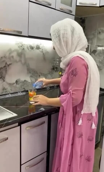 بۆ پێکەنین