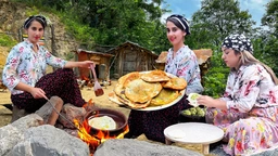 ڕۆژێک لە ژیانی ژنانی لادێیی لە ئێران, نانی پەتاتەی پڕکراو لە مەنجەڵێکی قوڕی