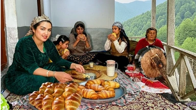 دروستکردنی کرۆسانت بە تووی کێوی لەلایەن کچانی گوندەوە