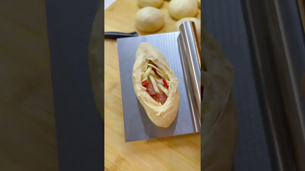 Minik pide😍 #food #tarif #pratiktarifler #globalcuisine #recipe #yemektarifleri #cooking #yemek