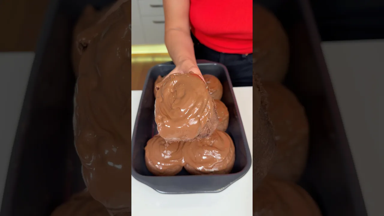 Chocolate Rolls🍫Siz ilk sıcak mı yersiniz, yoksa soğumasını mı beklersiniz？ #chocolate #busezeynep