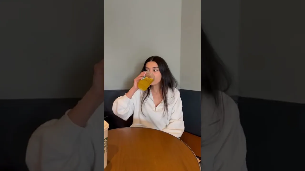 Starbucks portakal mango 🥭🍊 içeceği deniyorum beğendiiiiöööm #asmr #starbucks #icecek