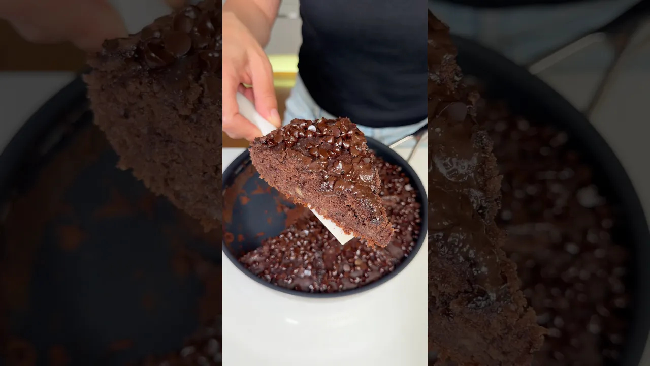 Tavada Muzlu Kek ｜ Banana Skillet Cake 🍌🍰 #busezeynep #cake #banana