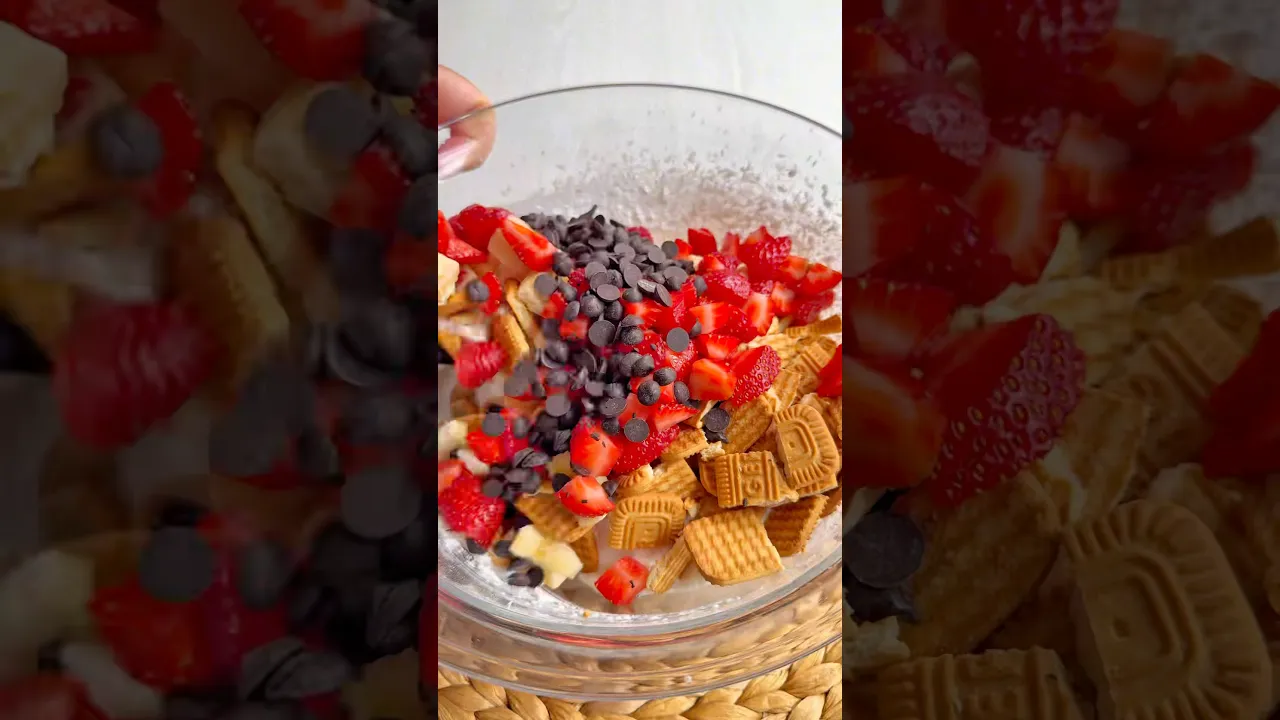 Meyveli Yaz Pastası🍓🍰 #food #tarif #globalcuisine #cooking #parfe #yazpastası