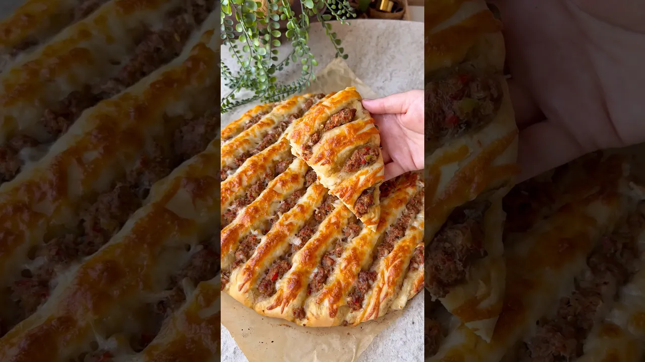 Tepsi pidesi😍 #food #recipe #tarif #enfesyemektarifi #cooking #globalcuisine #pide #tepsipidesi