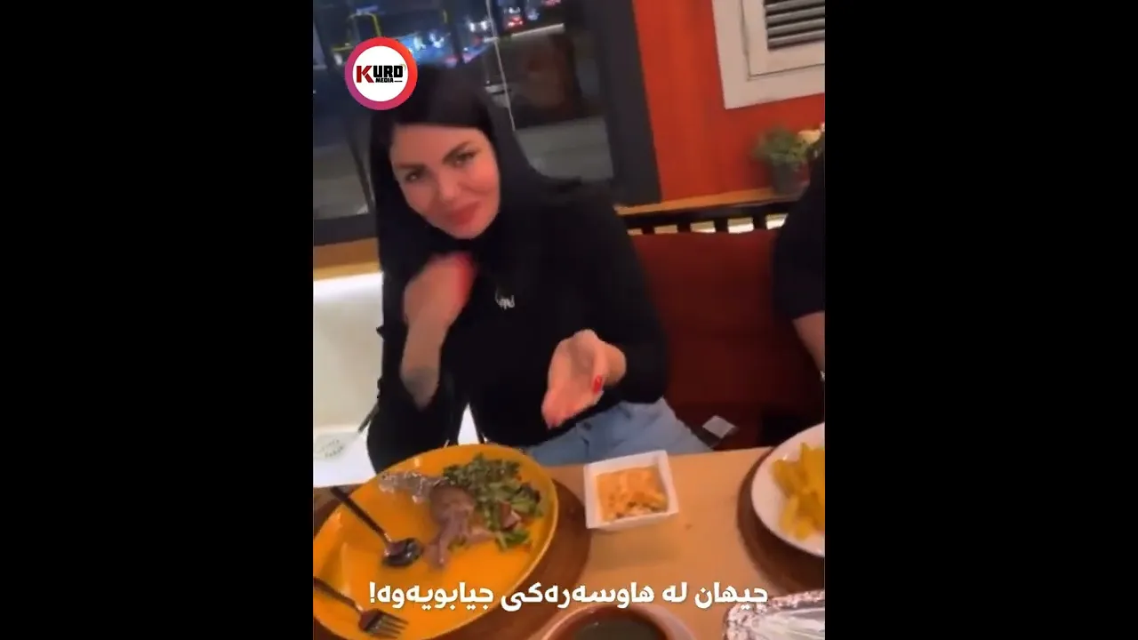 جیهان سه‌رجه‌م وێنه‌كانی له‌گه‌ڵ هاوسه‌ره‌كه‌ی ئه‌سڕێته‌وه‌