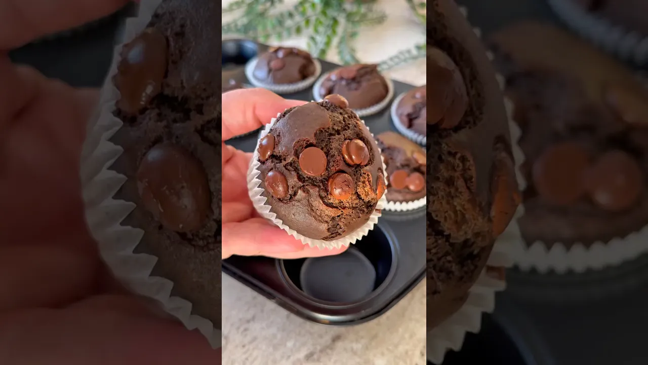 Muzlu muffin🧁🍌🍫 #food #tarif #globalcuisine #muzlumuffin #muffin #muzlukek #yumurtasız #chocolate