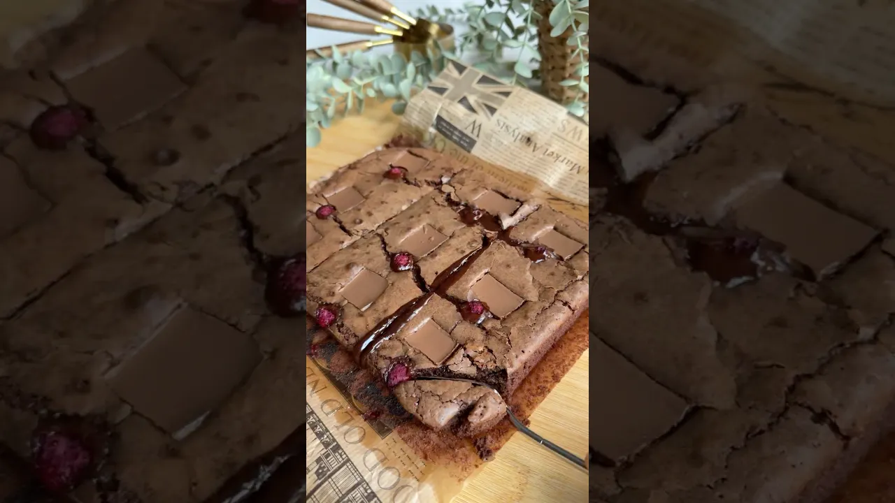 Browni🫠 #recipe #tarif #food #pratiktatlitarifleri #cooking #globalcuisine #pasta #brownie #choco