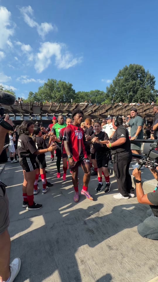 Showtime in Central Park! 🍿 Watch the YouTube FIFA Creator Cup LIVE N...