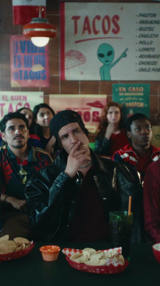 Tú y yo somos un partidazo, un partidazo 🎶⚽️ The music video for @dan...