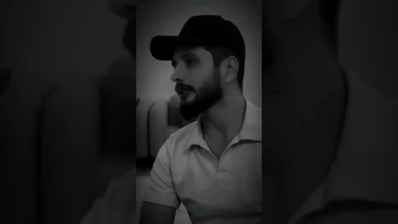 کیسرا دێوانە یاخوا ببینم مەرگی ئەوەی بۆ تۆ زاوا بوو 🖤