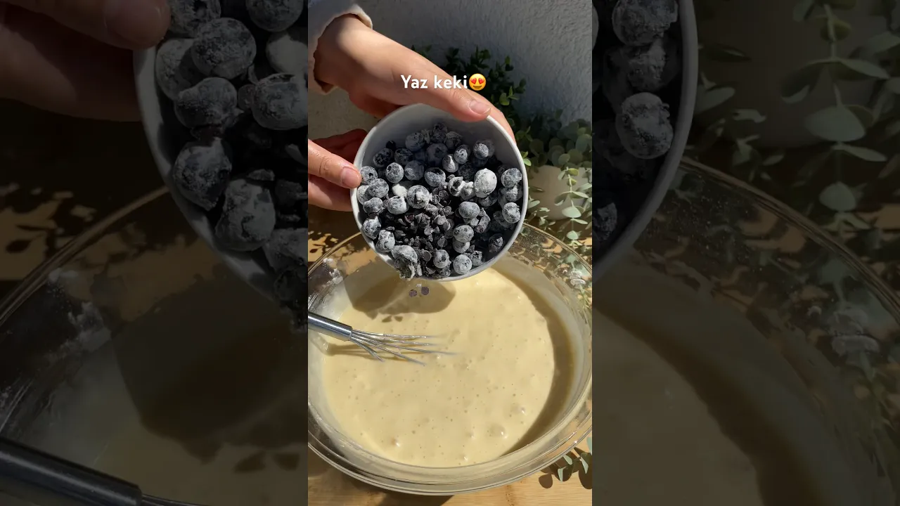 En güzel meyveli kek😍#food #pratiktarifler #cake #global #yemektarifleri #recipe
