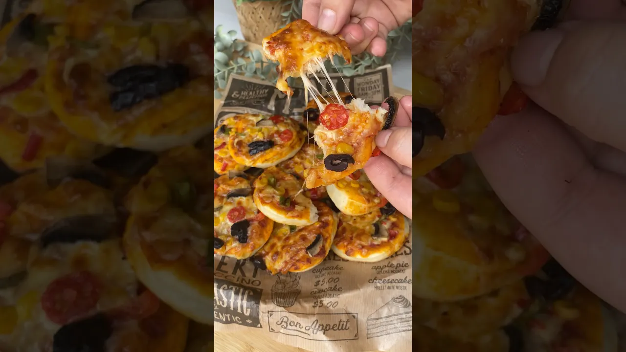 Tek hamurdan 40 adet mini pizza yapıyoruz😍 #food #globalcuisine #cooking #globalfood #recipe