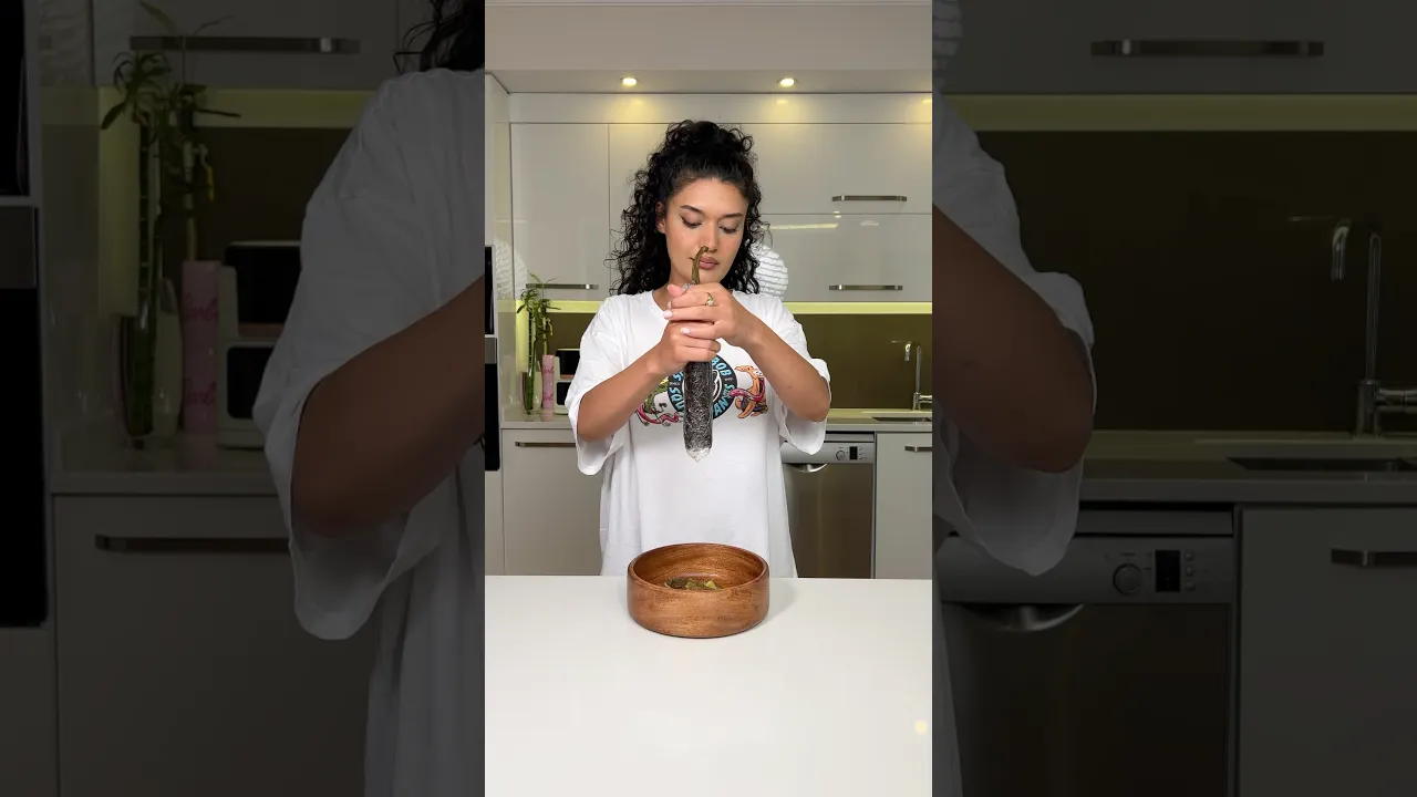 Patlıcan Şok 🍆 ｜ Eggplant Trick #busezeynep #eggplant
