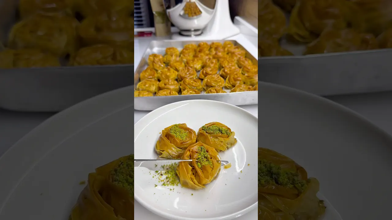 Kolay,çıtır ve çok lezzetli oluyor😍 #eidmubarak #food #tarif #globalcuisine #recipe #bayramtatlısı